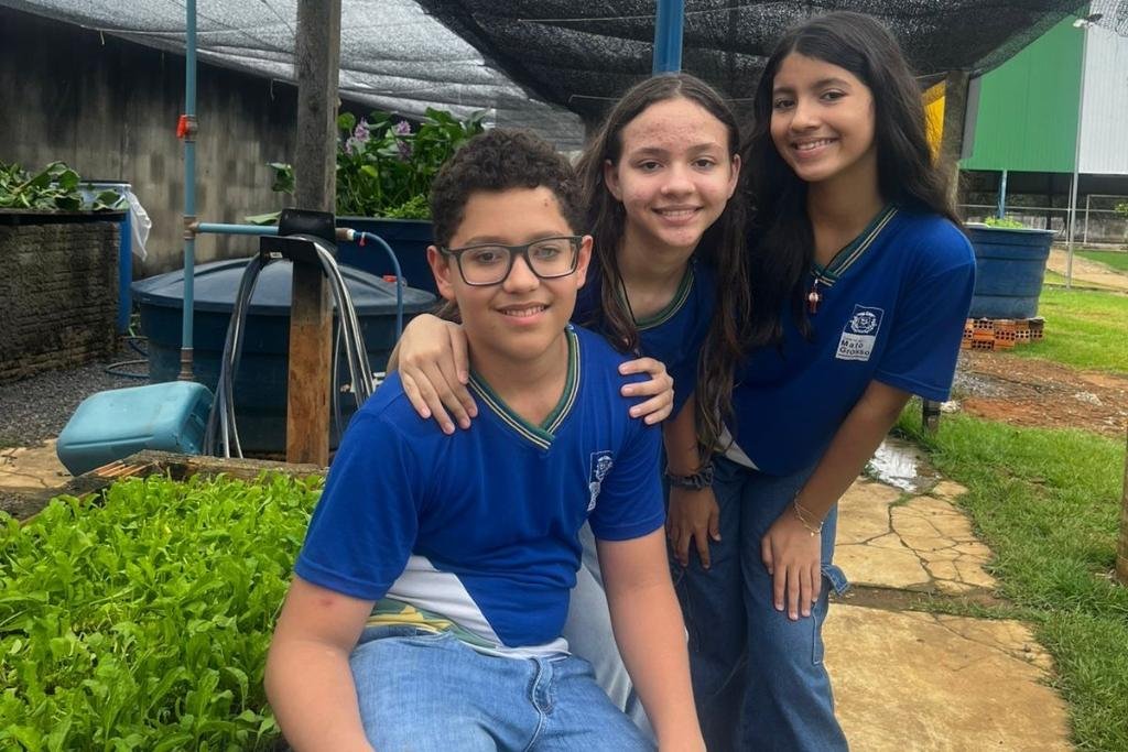 Escola Estadual desenvolve projeto que leva alunos da horta ao prato em aulas de tecnologia e sustentabili