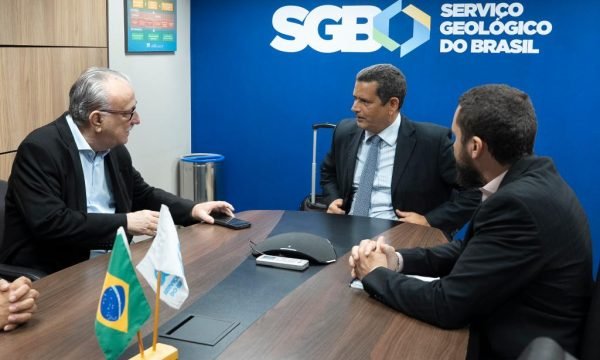 MT avança em cooperação com Serviço Geológico do Brasil para ampliar conhecimento mineral