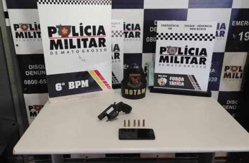 Polícia Militar intercepta tentativa de homicídio e apreende dois adolescentes e arma de fogo