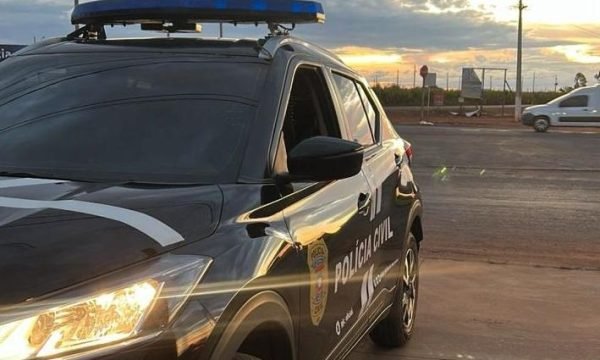 Polícia Civil cumpre mandados contra empresário investigado por transporte ilegal de combustível para garimpos