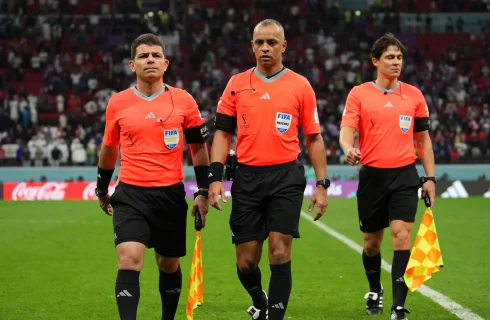 Trio brasileiro apita abertura da Copa do Mundo de 2026, no México