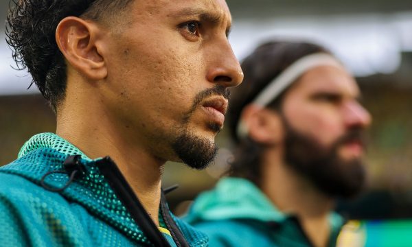 Marquinhos se torna 2º zagueiro com mais jogos pela Seleção no estádio onde estreou pela Amarelinha