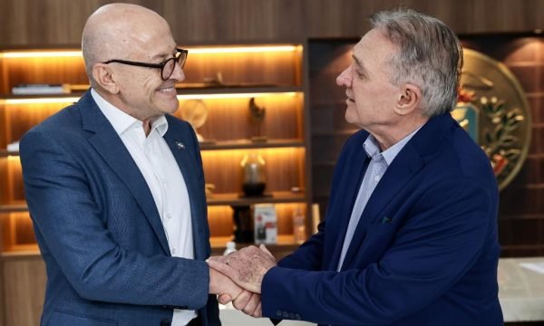 Em reunião com TCE, governador reafirma compromisso de continuar investindo na construção de creches em MT