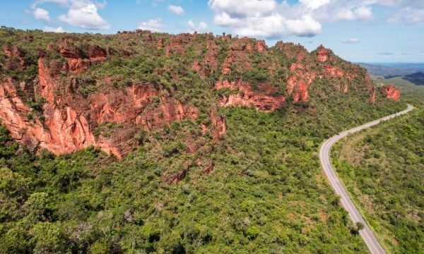 Mato Grosso tem dois destinos entre os mais procurados para viajar no Brasil em 2026