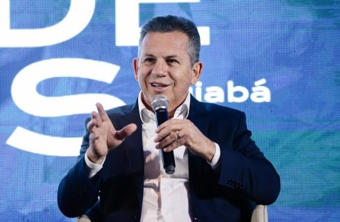 Governador articula com ministro do Turismo voos internacionais para MT
