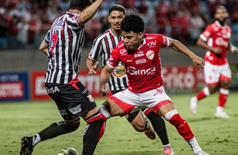 Vila Nova e Anápolis decidem vaga às semifinais da Copa Verde
