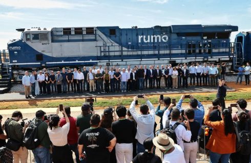 Governo de MT e Rumo inauguram 1º trecho da Ferrovia Estadual: “Mato Grosso é um exemplo do que o Brasil pode fazer”, afirma governador
