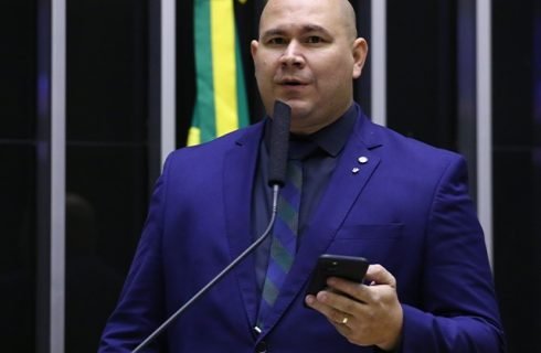 “Cuiabá Faz História: Abílio Brunini é Eleito Prefeito e Reforça a Rejeição ao PT!”