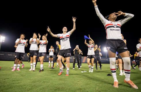 São Paulo vira sobre o Flamengo e abre vantagem pela semi do Brasileirão Feminino A1