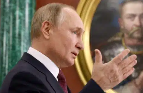 Em novo pronunciamento, Putin fala em ‘conflito global’ e afirma que Rússia está ‘pronta para combate’
