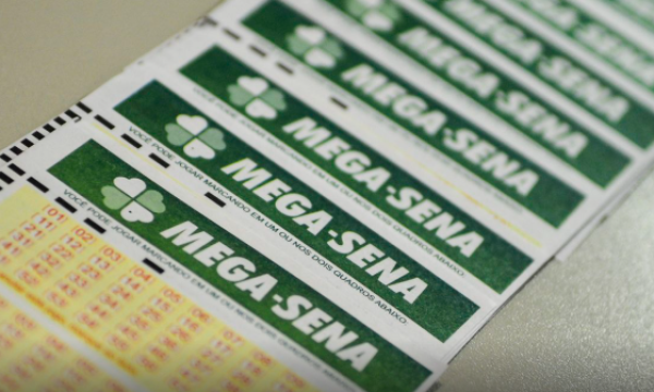 Mega-Sena acumula para R$ 115 milhões