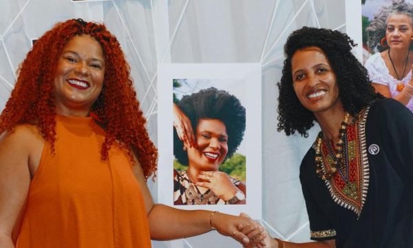 Projeto Coisa de Preta seleciona mulheres negras moradoras de Cuiabá para ensaios fotográficos