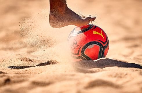 Seleção Feminina de Beach Soccer faz seu primeiro treino da história na Granja Comary