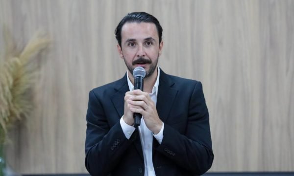 “Quero o mesmo crescimento econômico de MT em Santa Cruz”, afirma governador boliviano eleito