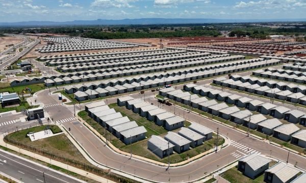Governo de MT assina termo que marca viabilização de 40 mil moradias pelo SER Família Habitação
