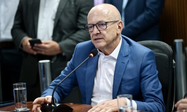 Vice-governador assume comando do Governo de Mato Grosso