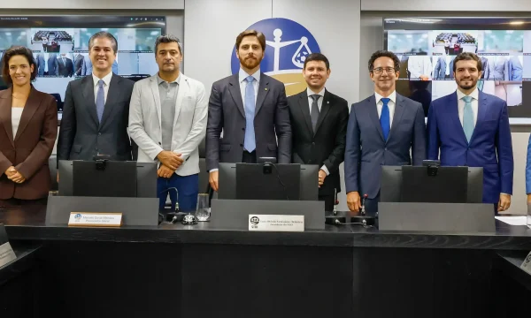 Diretoria de Arbitragem da CBF e STJD alinham ações para fortalecer a atuação da arbitragem