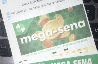 Mega-Sena acumula e próximo prêmio deve pagar R$ 53 milhões