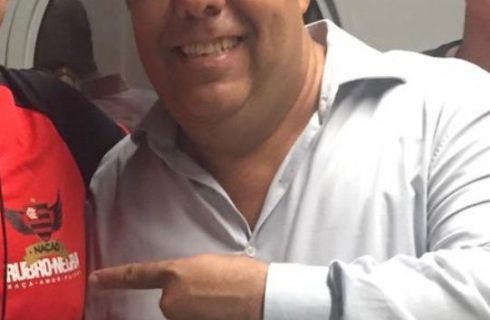 Após flagra, dirigente do Flamengo é expulso de casa pela esposa