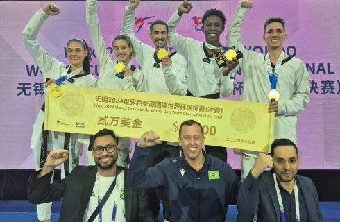 Brasil é bicampeão por equipes na Copa do Mundo de taekwondo na China