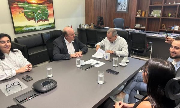 Governo de MT oficializa concessão do Terminal Turístico da Salgadeira ao Sesc