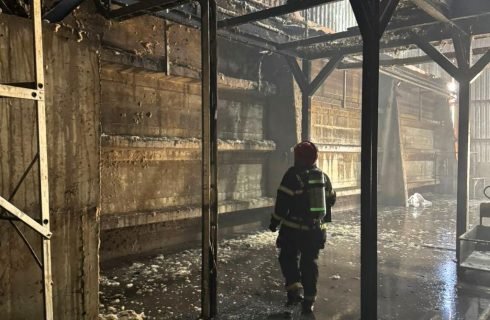 Corpo de Bombeiros extingue incêndio em Campo Novo do Parecis