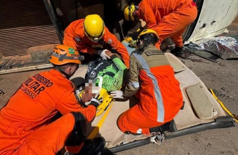 Bombeiros atendem ocorrências de acidentes de trânsito em Nova Mutum e Lucas do Rio Verde
