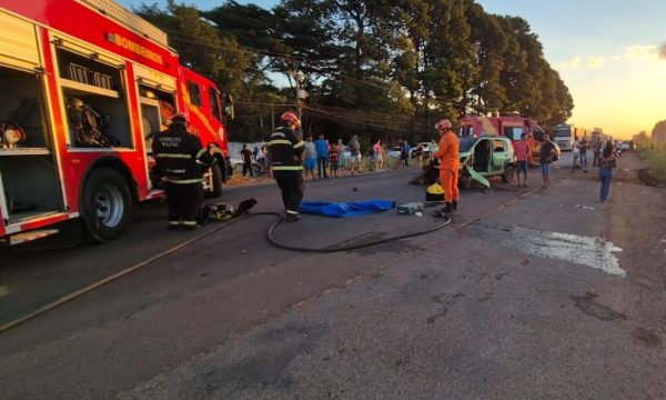 Corpo de Bombeiros socorre seis vítimas de acidente entre dois veículos na MT-140 em Sinop