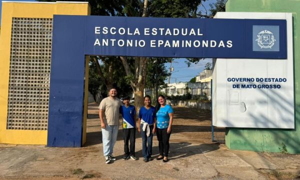 Estudantes destacam aprendizado e novas formas de comunicação com aulas de Libras nas ETIs da Rede Estadual