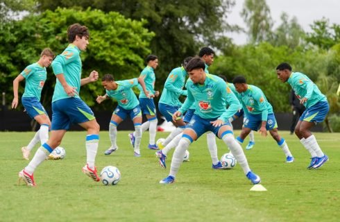 Seleção Brasileira Sub-17 inicia preparação para enfrentar a Argentina