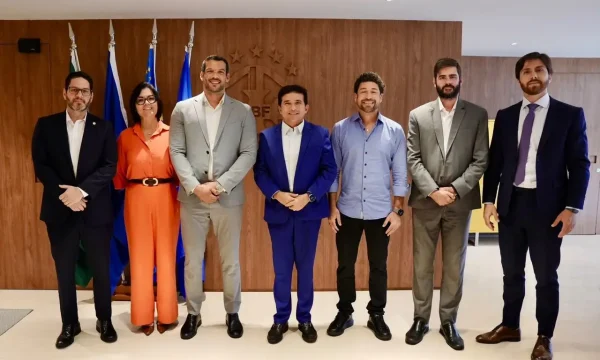 CBF e Ministério do Esporte reforçam parceria em encontro na sede da entidade