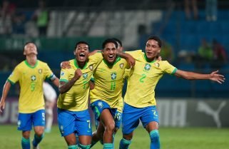 De virada, Seleção Brasileira Sub-17 goleia Peru pelo Sul-Americano