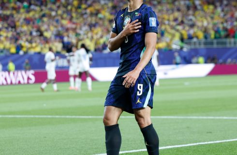 Matheus Cunha festeja primeiros gols marcados em Copas do Mundo