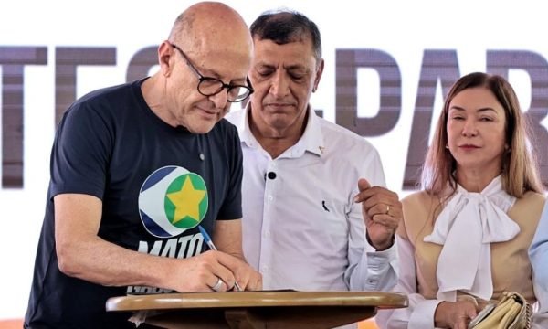Governador lança construção de batalhões da PM e Bombeiros e viabiliza mais de mil novas moradias