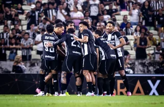 Cinco times têm a mesma pontuação no topo da tabela da Série B