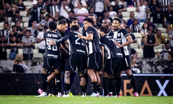 Cinco times têm a mesma pontuação no topo da tabela da Série B