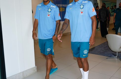 Seleção Brasileira começa a se apresentar na Granja Comary para Copa do Mundo