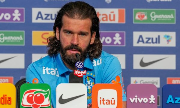 Alisson diz ser “um privilégio” trabalhar com Taffarel e comemora a disputa de sua 3ª Copa do Mundo: “Uma honra”