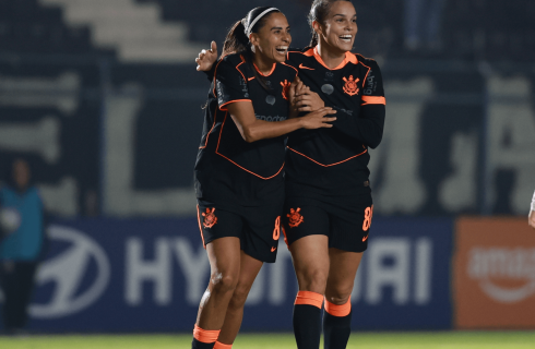 Corinthians chega à 7ª vitória seguida no Brasileiro Feminino A1 e mantém ponta com folga