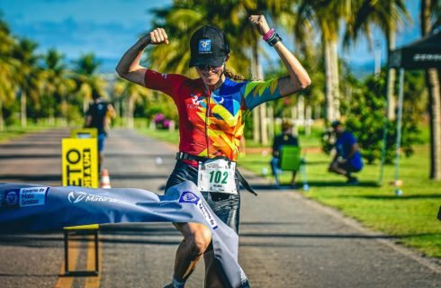 Bombeira militar de MT se classifica e vai disputar Mundial de Triathlon 2026