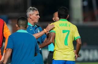 Técnico da Seleção Sub-17 comemora goleada sobre a Bolívia e projeta duelo diante do Peru