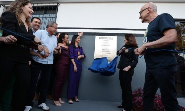 Governo inaugura 2ª Delegacia da Mulher do dia no Médio-Norte de MT: “Estado tem pressa em combater violência doméstica”, afirma governador