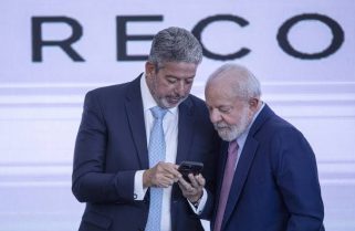 Lira critica Padilha; ministro reage com vídeo de Lula