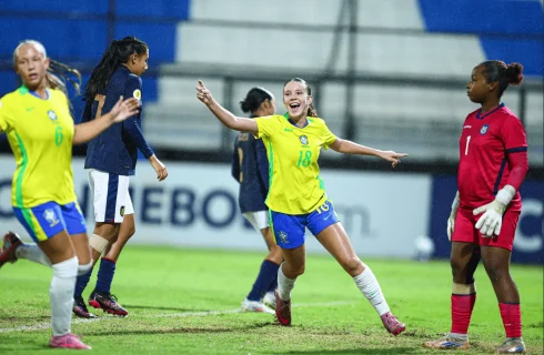 Brasil goleia Equador e segue invicto no Sul-Americano Feminino Sub-17