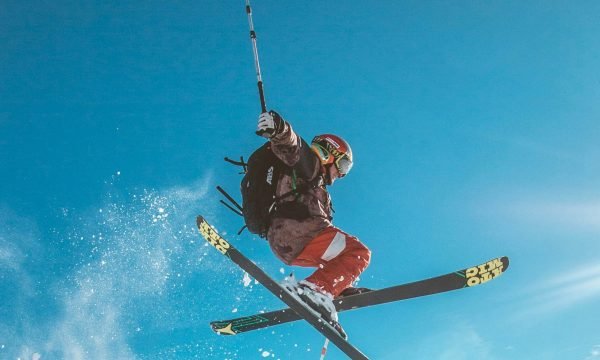 Cristian Ribera conquista ouro na Copa do Mundo de esqui cross-country