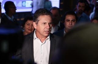 Governador sugere lei para proibir aumento de impostos no país