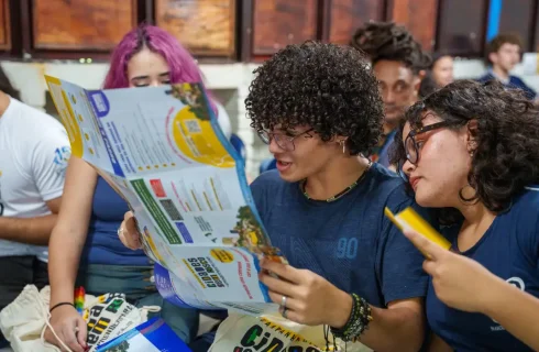 Campanha em escolas do DF alerta para prevenção de desastre climático