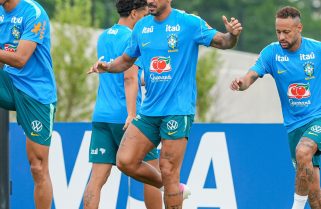 Brasil e Japão duelam nesta segunda pelos 16 avos de final da Copa