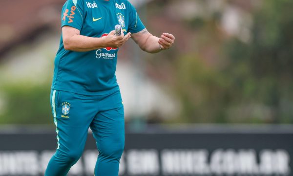 Seleção Sub-15: Dalla Déa destaca importância dos amistosos contra o Uruguai